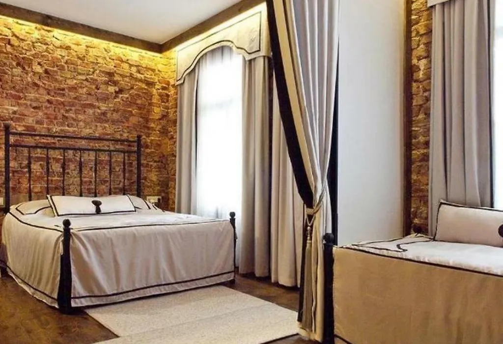 Arx Suites-1