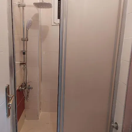 Hayyam Suite D:Z-2